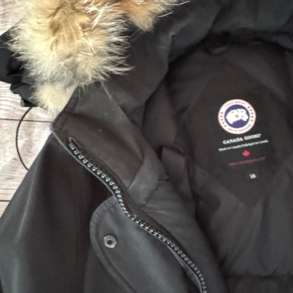 Canada Goose Black Ski Jacket with Fur-Trimmed Hood - Picture 5 of 16